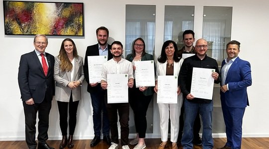 Ausbildungen und Bewerbe 2025